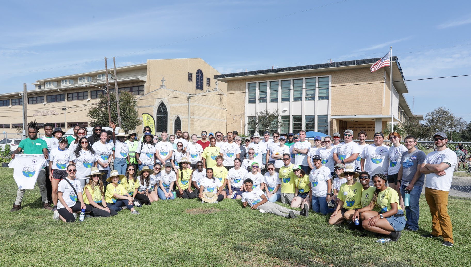 Service-project-22 group shot.jpg